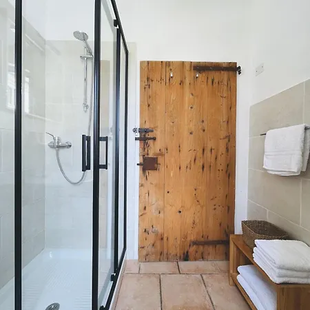 Casa Bozzo, 'lumina'